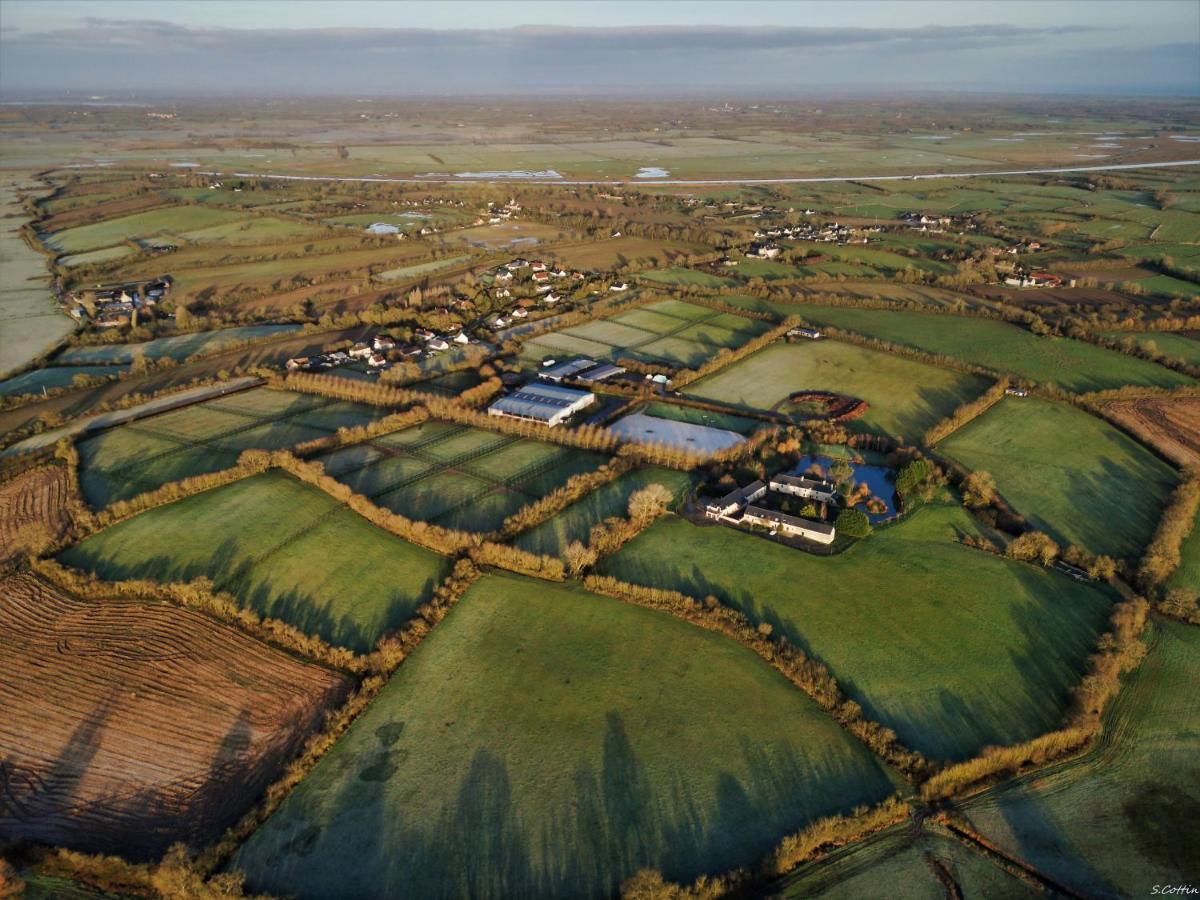 Holiday Home Haras Du Ry Brevands Buitenkant foto